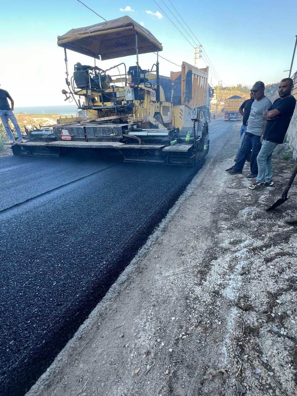 تعبيد طريق عام عقتانيت